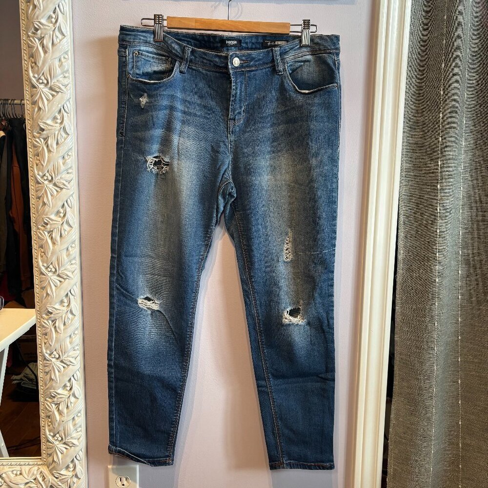 Kensie Ankle Bitter Distressed Denim Jeans size 32